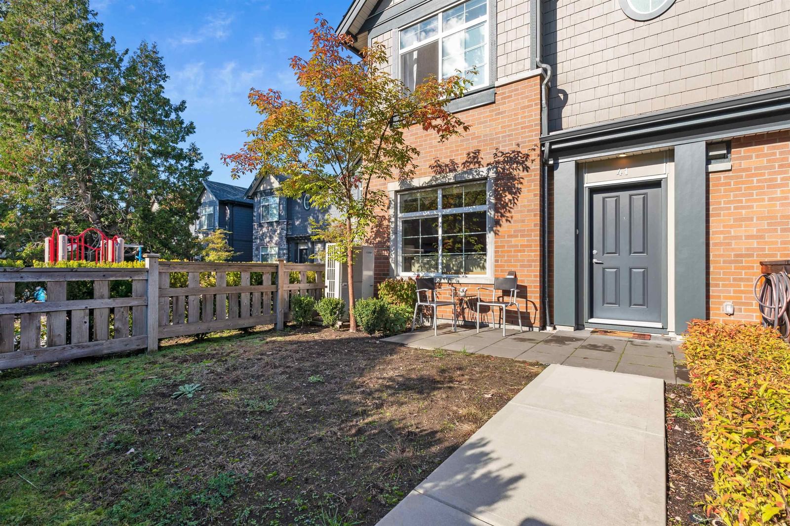 Listing Image 15