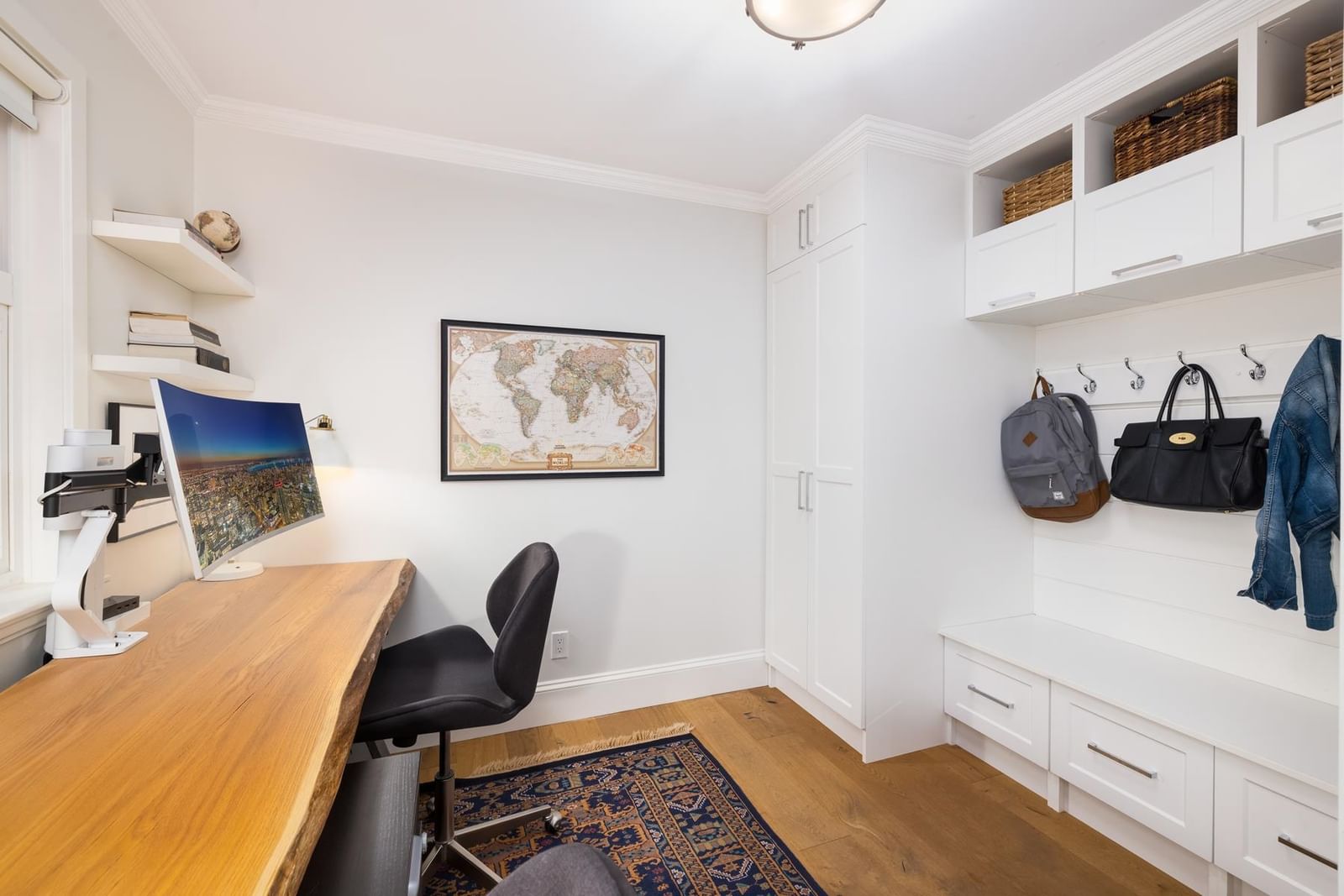 Listing Image 13