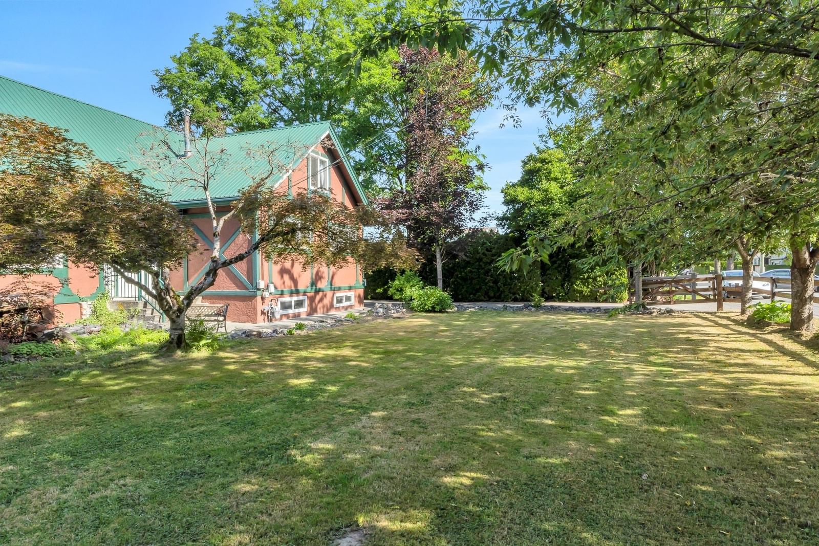 Listing Image 20