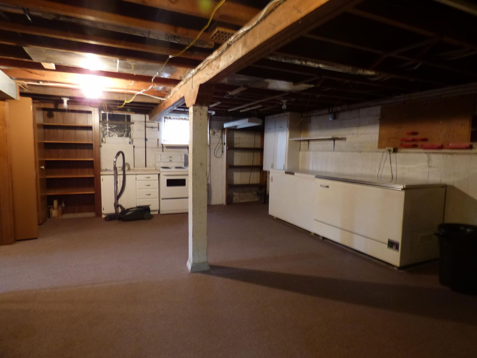 Listing Image 12