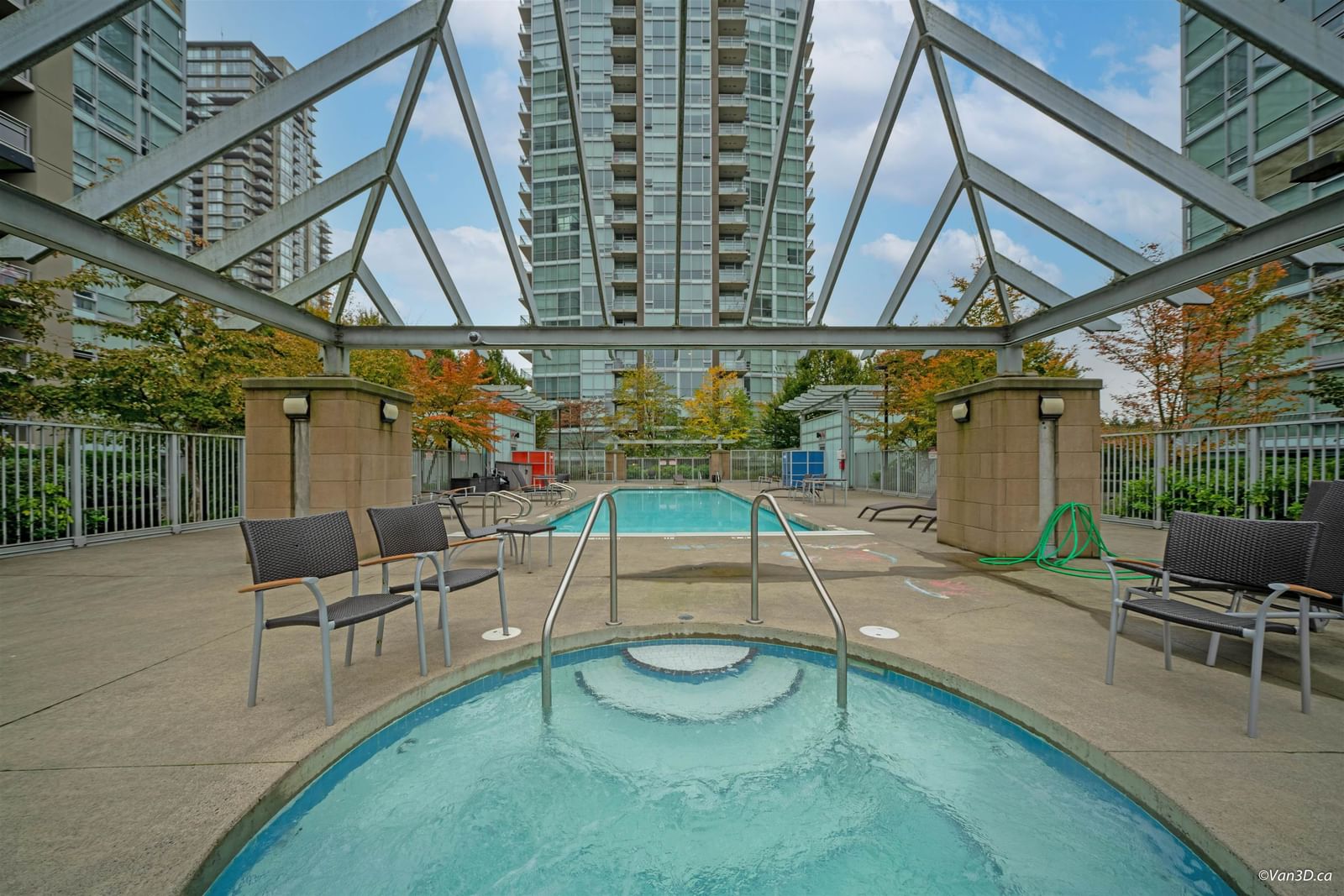 Listing Image 15