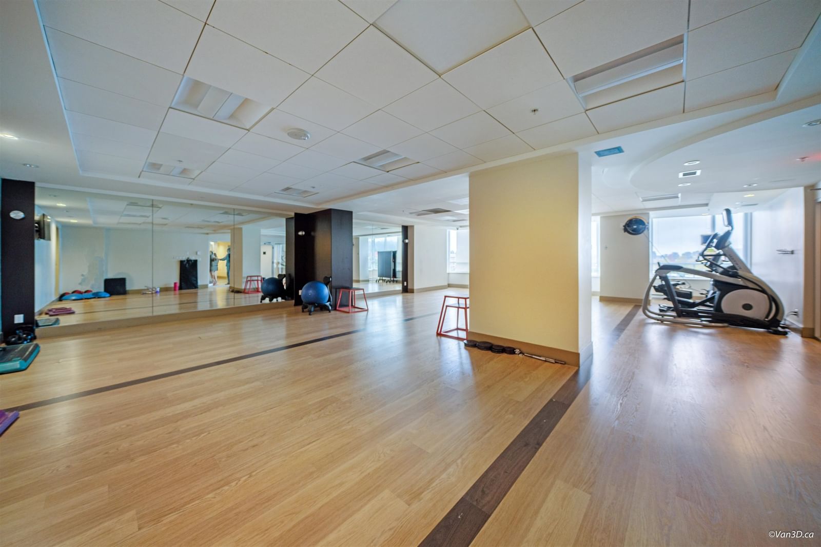 Listing Image 16