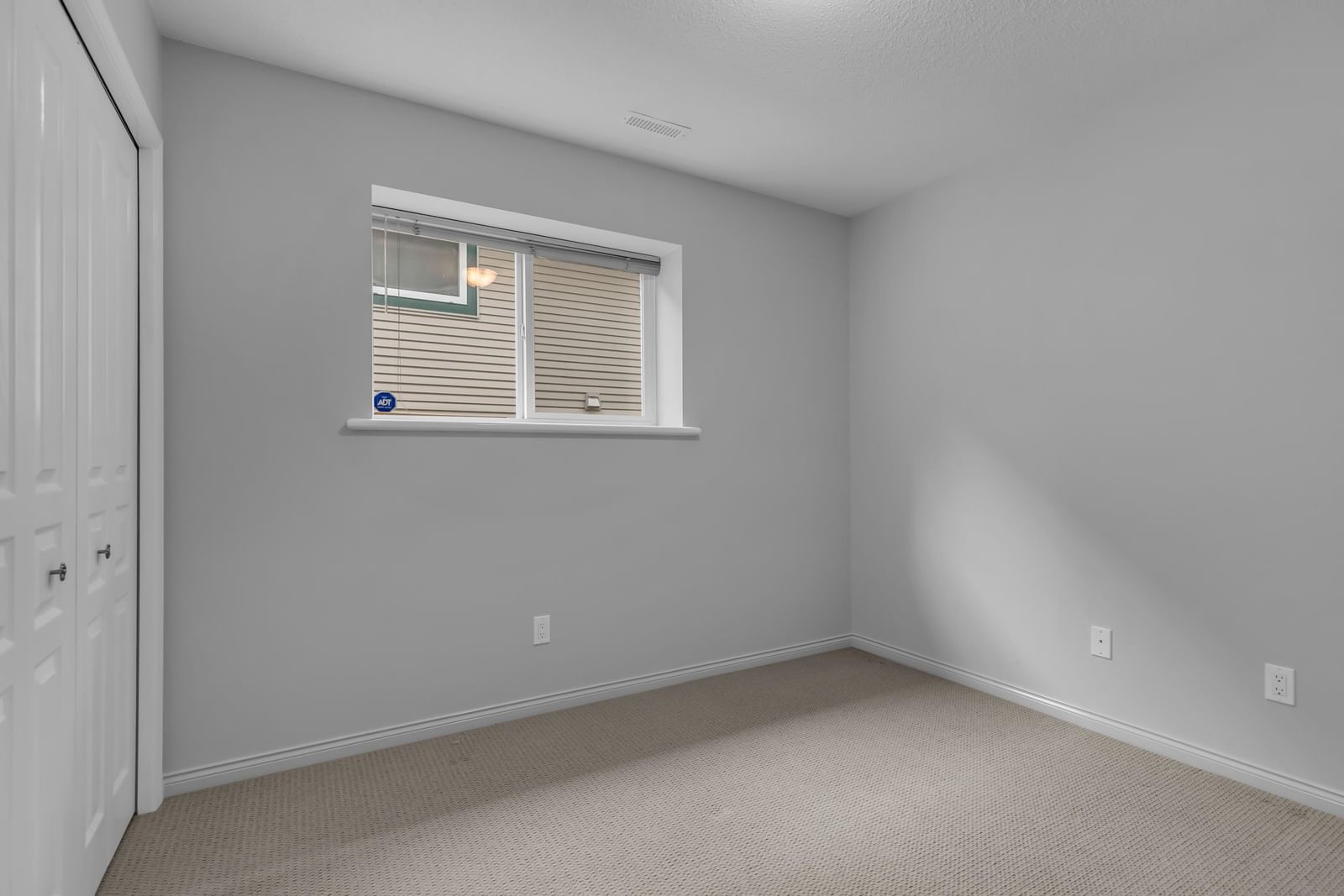 Listing Image 30