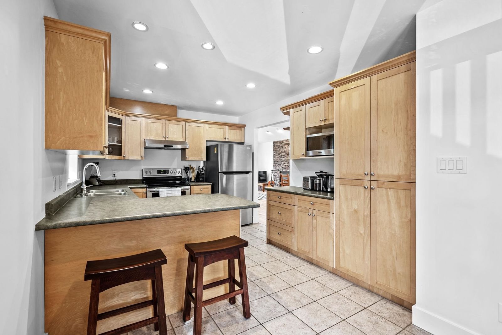 Listing Image 13