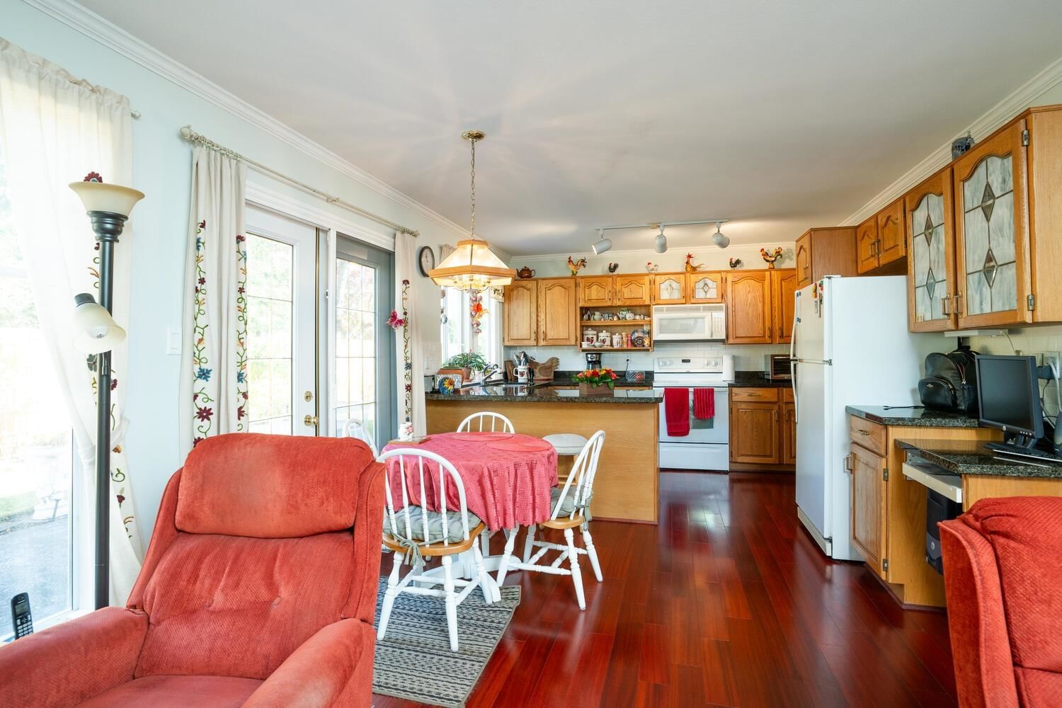 Listing Image 18
