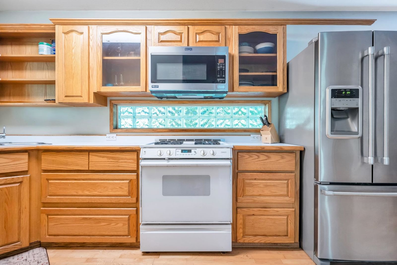 Listing Image 16