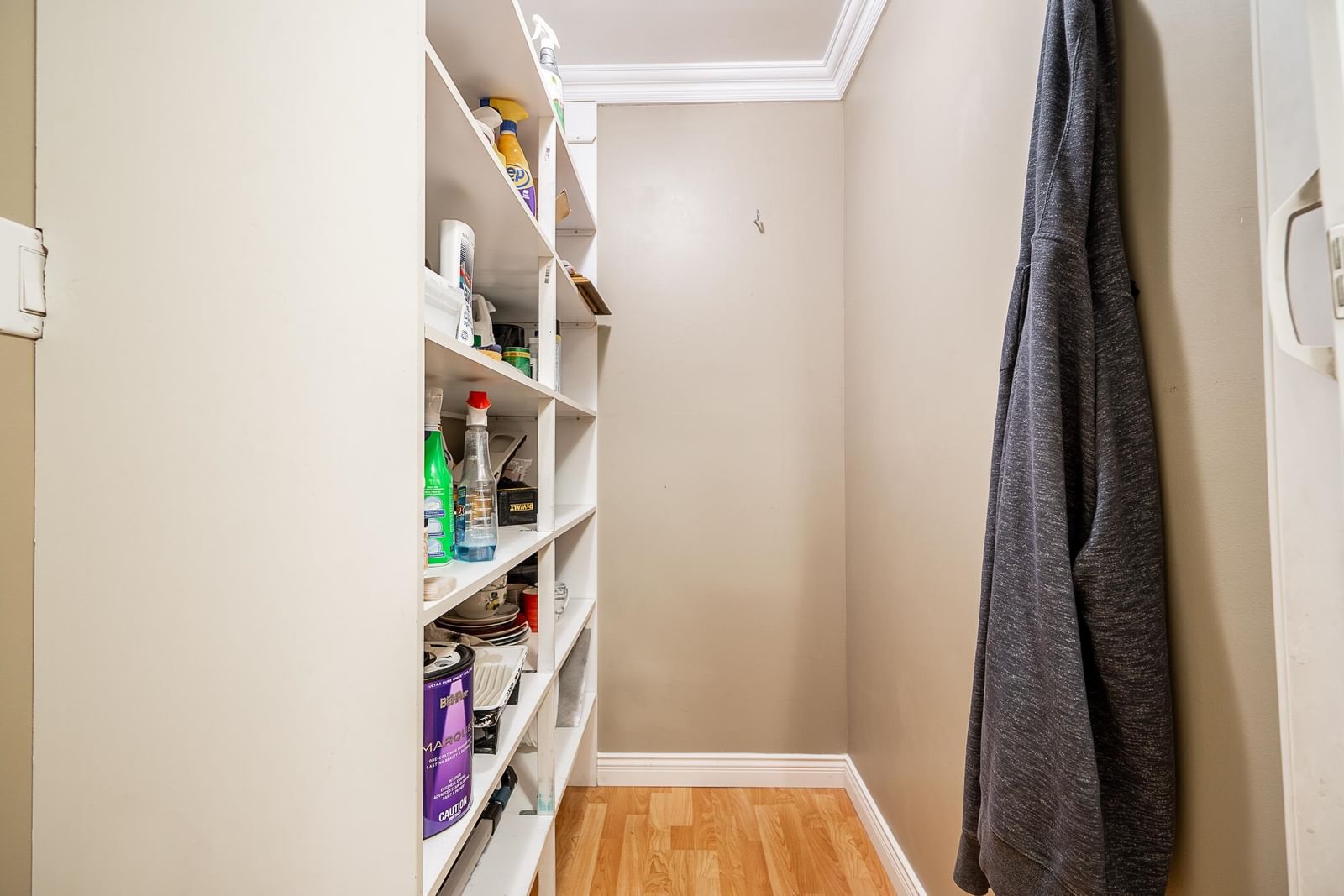 Listing Image 21