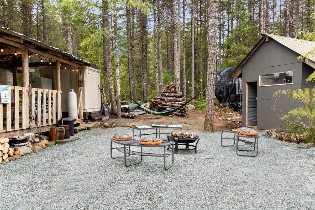 Listing Image 14