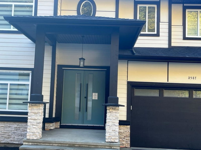 8587 Forest Gate Drive, Chilliwack, V4Z 0C7 | Image 2