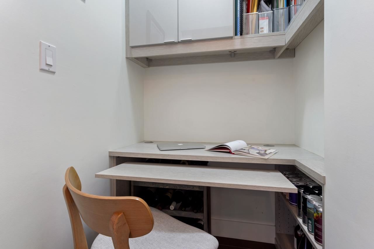 Listing Image 15