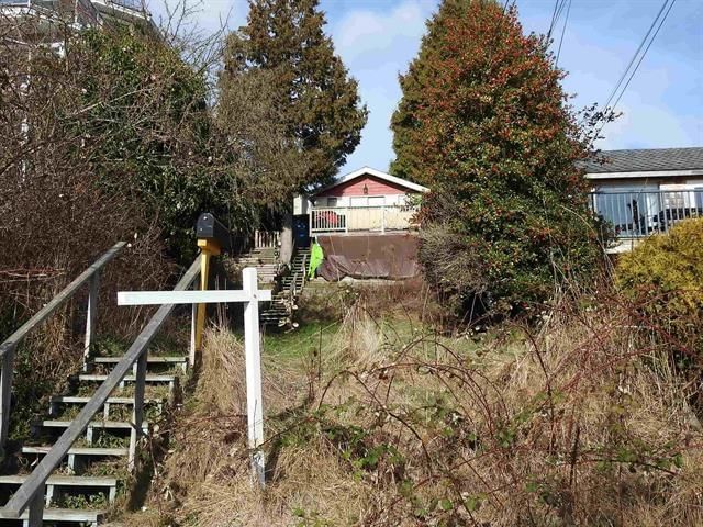 15519 Columbia Avenue, White Rock, V4B 1K5 | Image 2