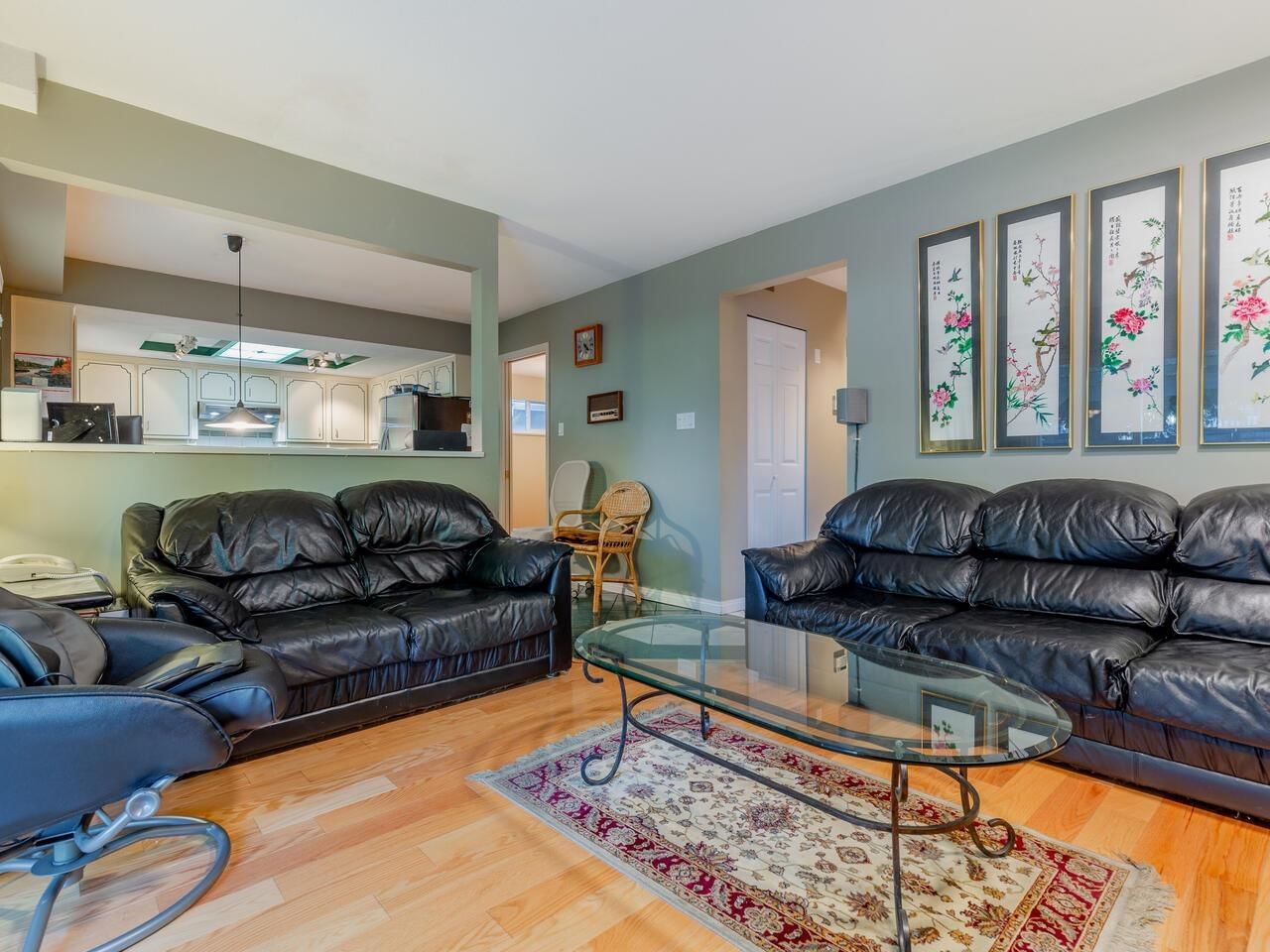 Listing Image 16