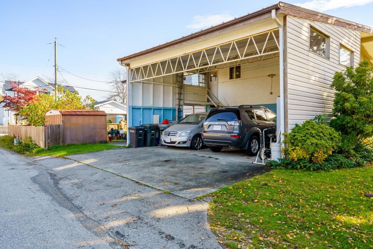 Listing Image 16