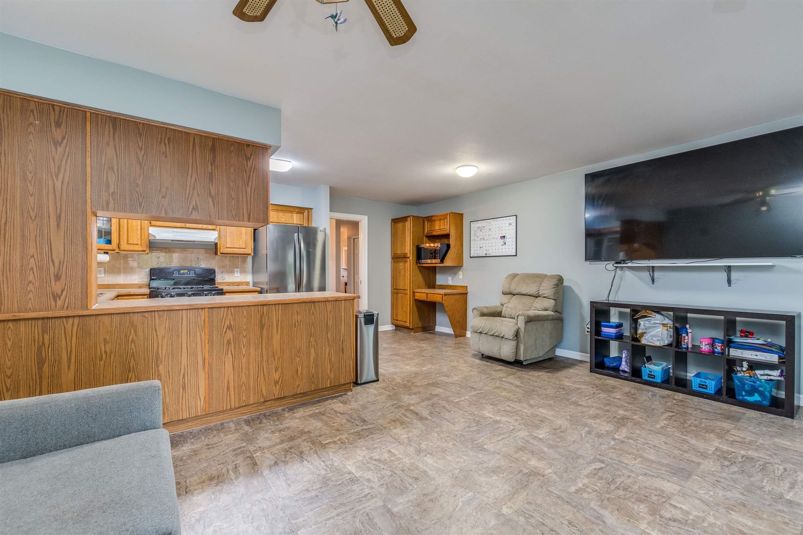 Listing Image 10