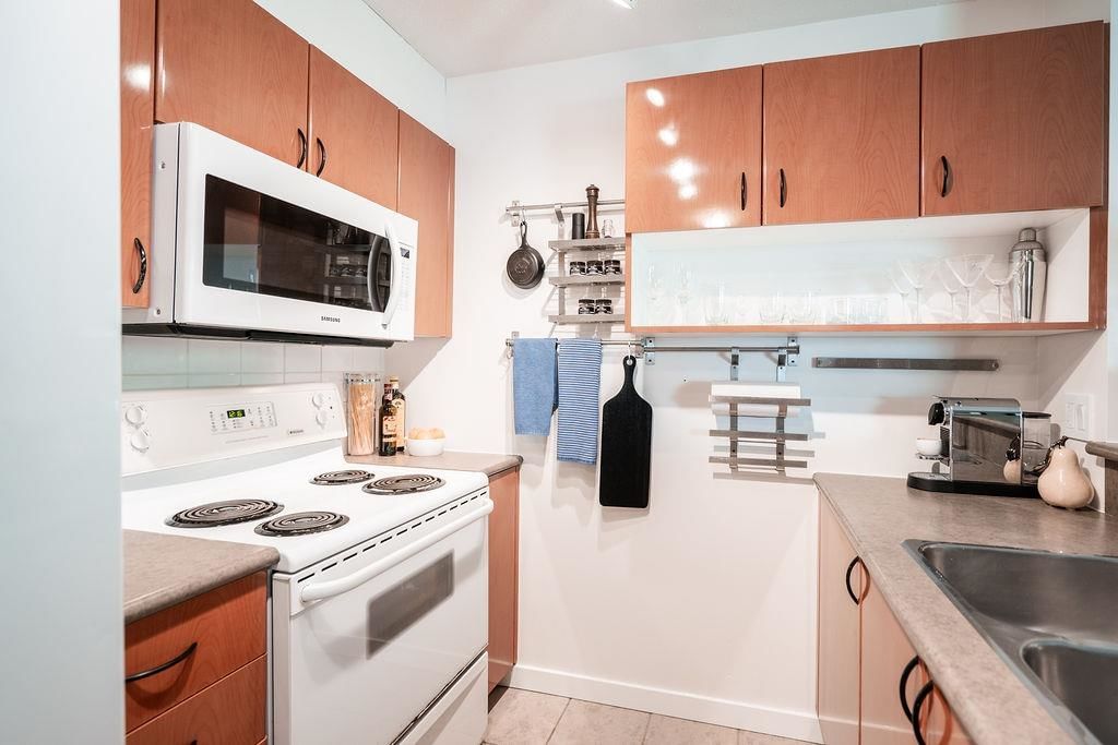 Listing Image 13