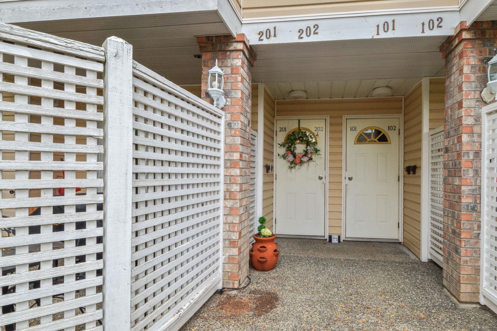 Listing Image 20