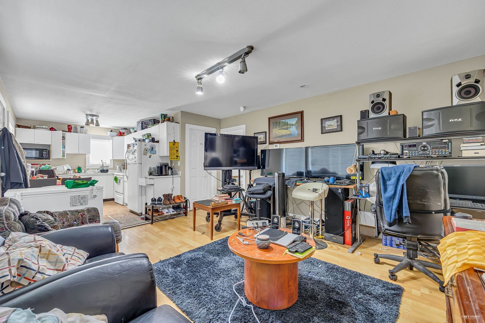 Listing Image 32
