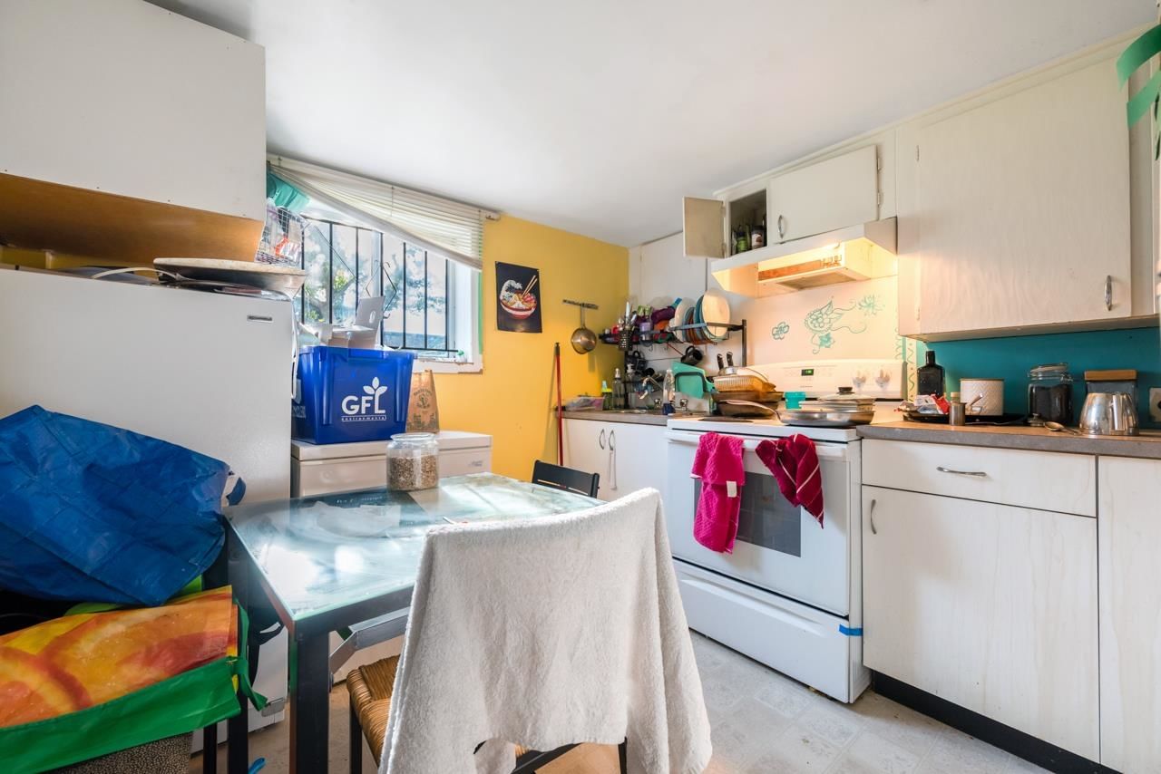 Listing Image 16