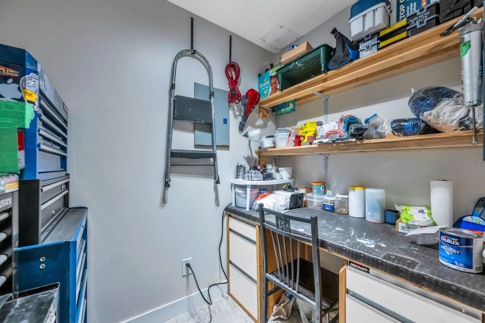 Listing Image 16