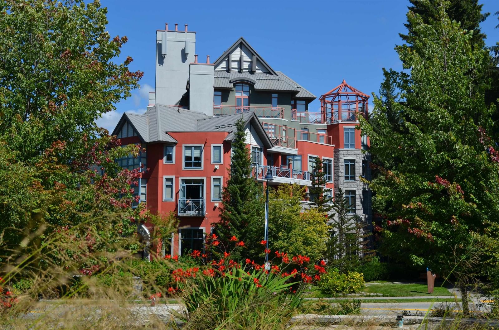 Listing Image 1