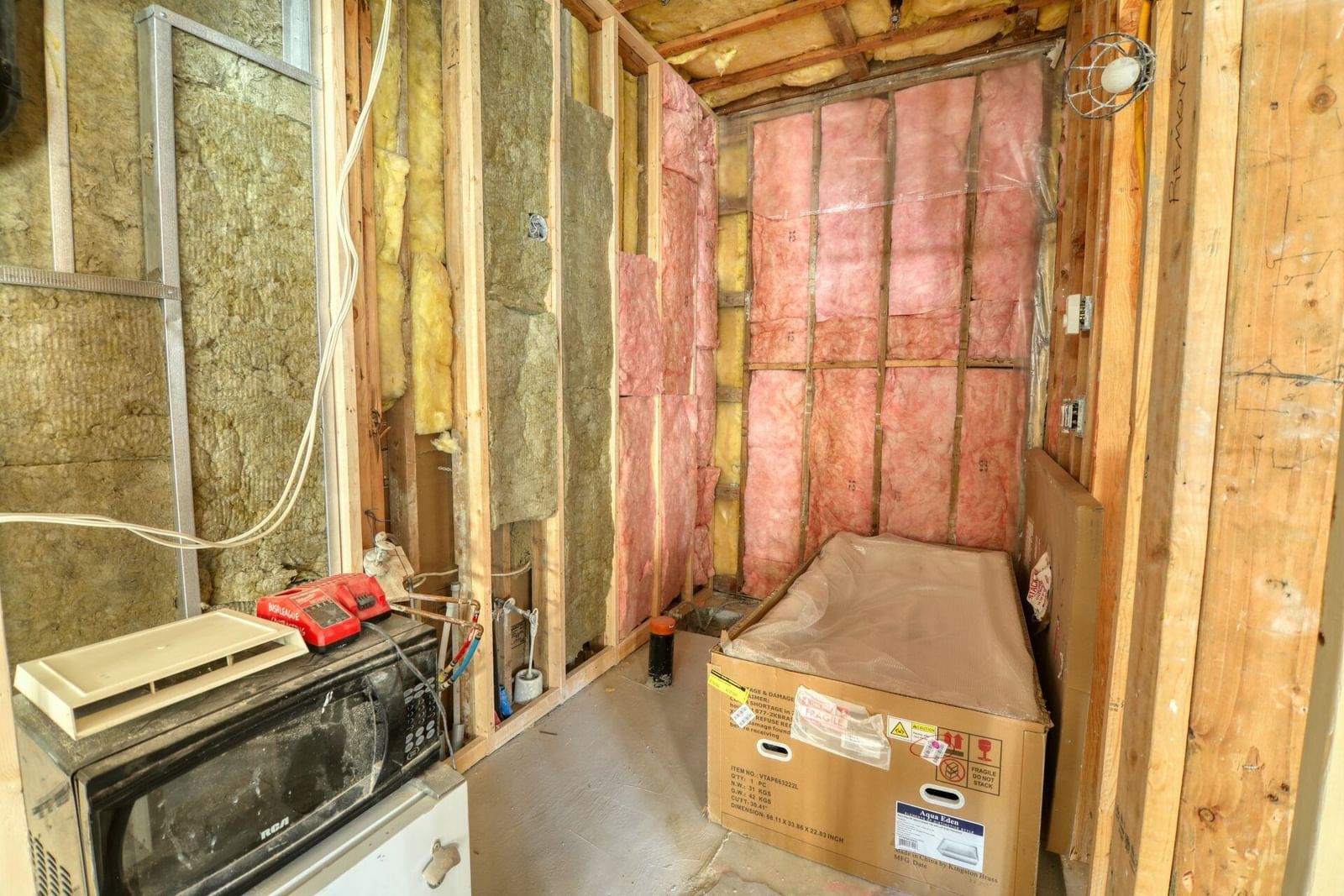 Listing Image 13
