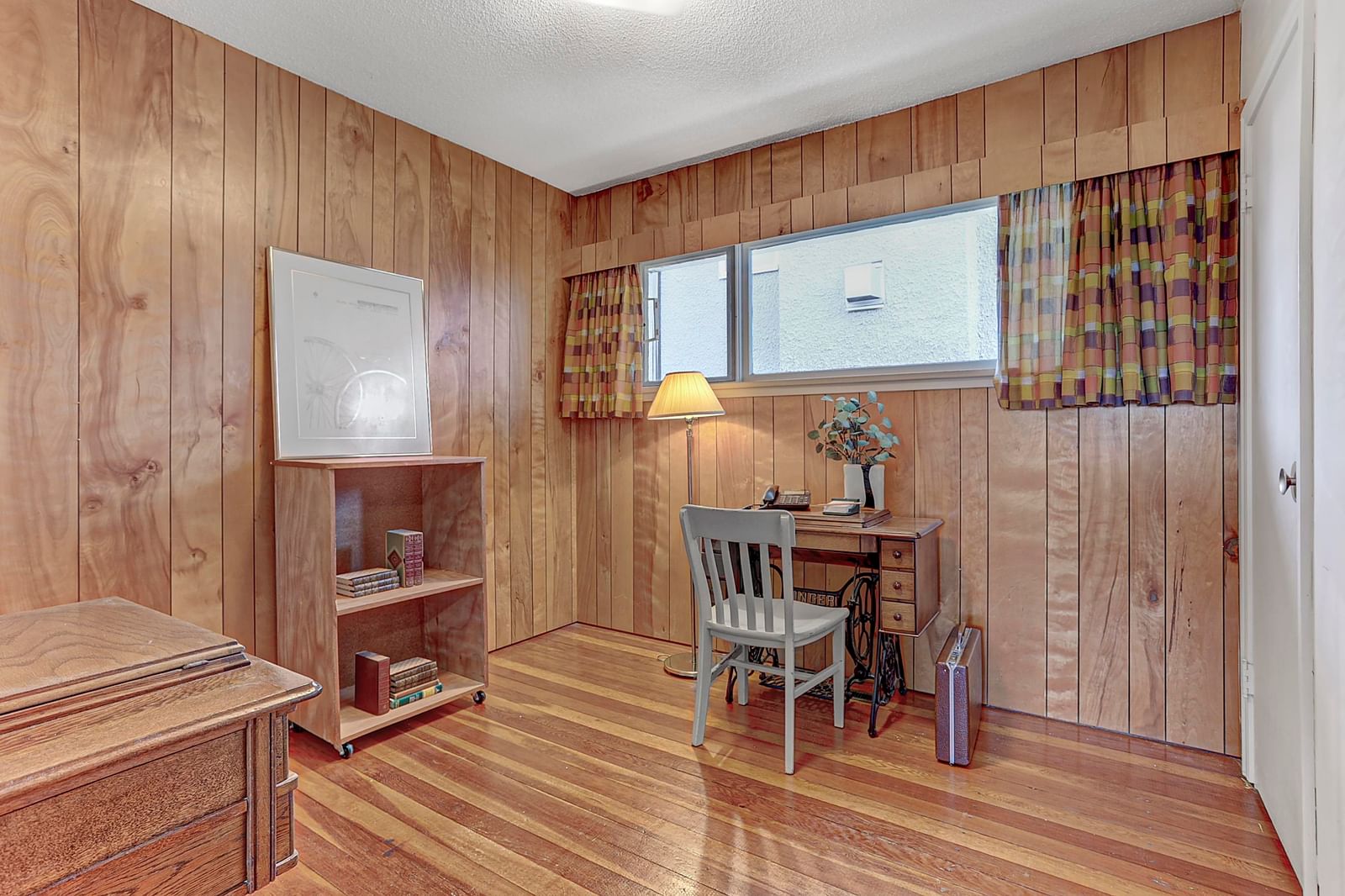 Listing Image 19