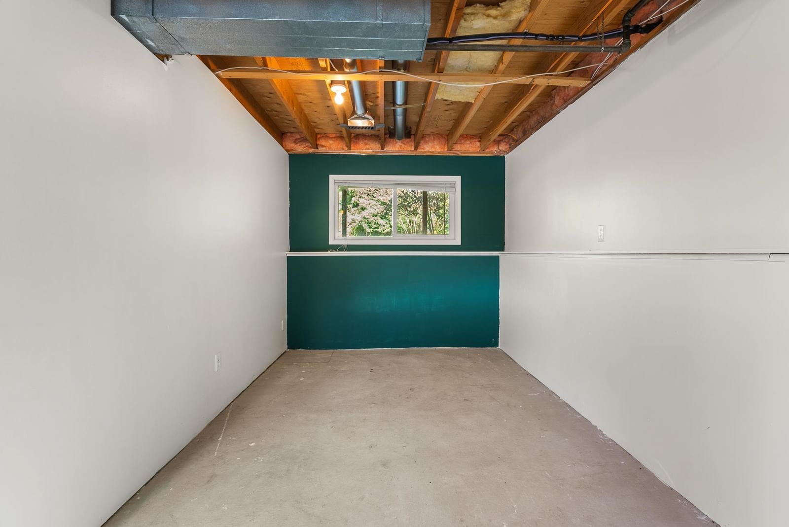 Listing Image 24