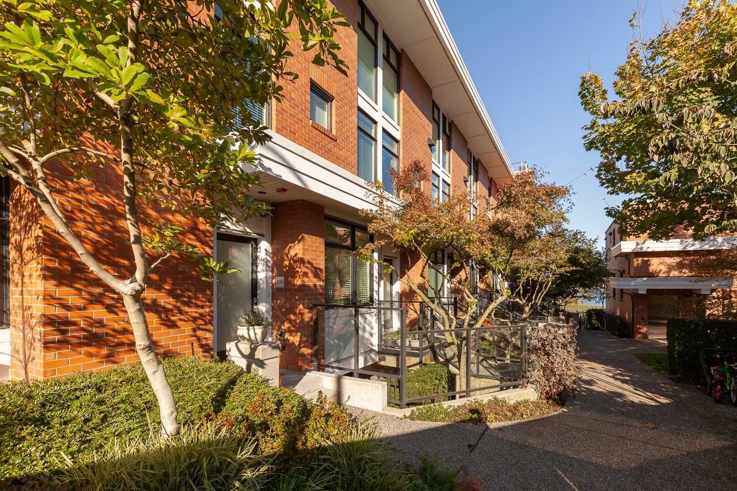 Listing Image 19