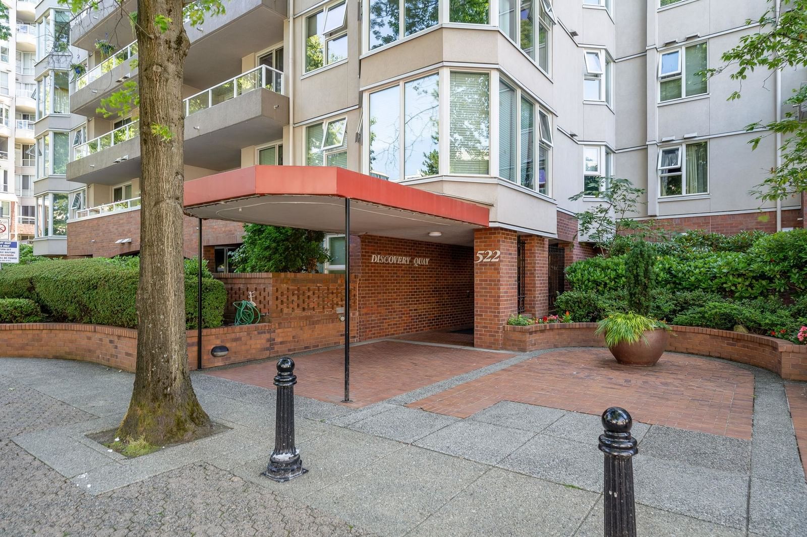 Listing Image 14