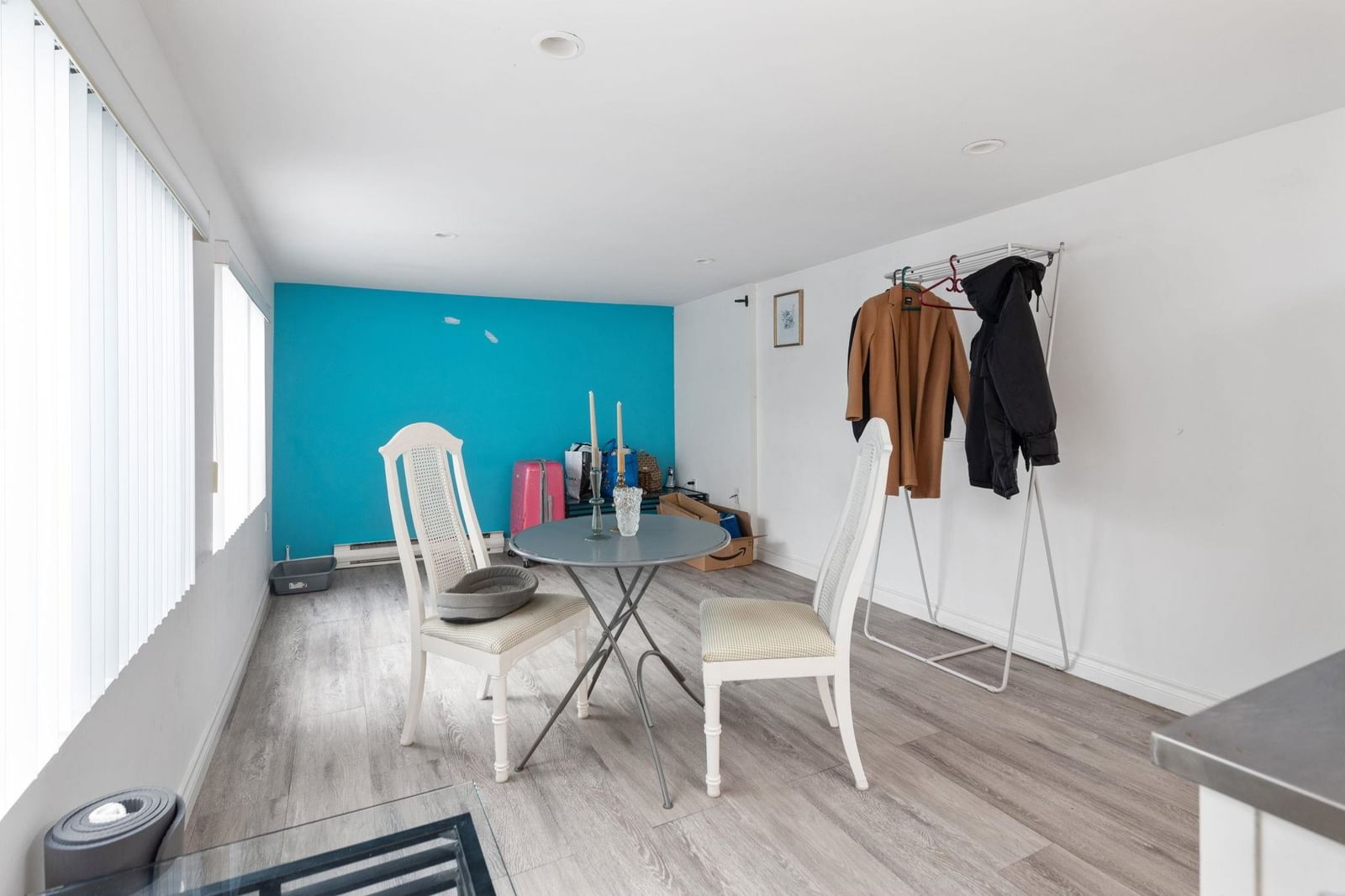 Listing Image 18