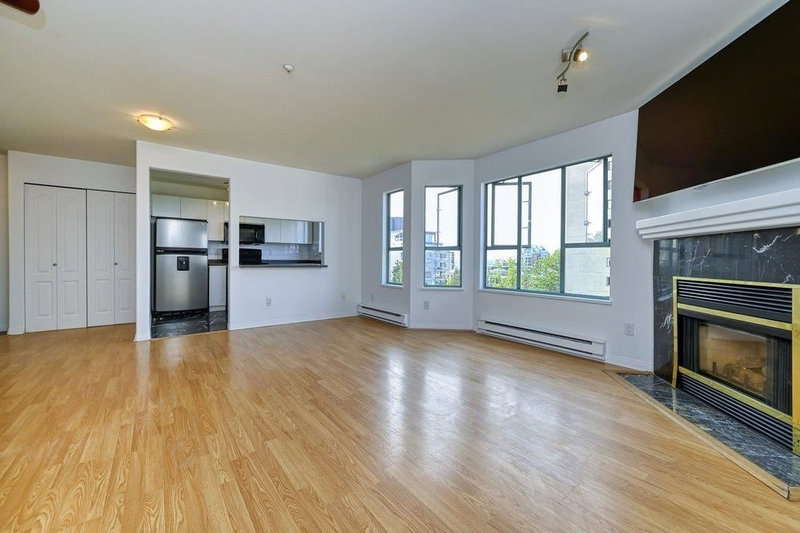 303 - 111 5th Street, North Vancouver, V7M 1J6 | Image 2