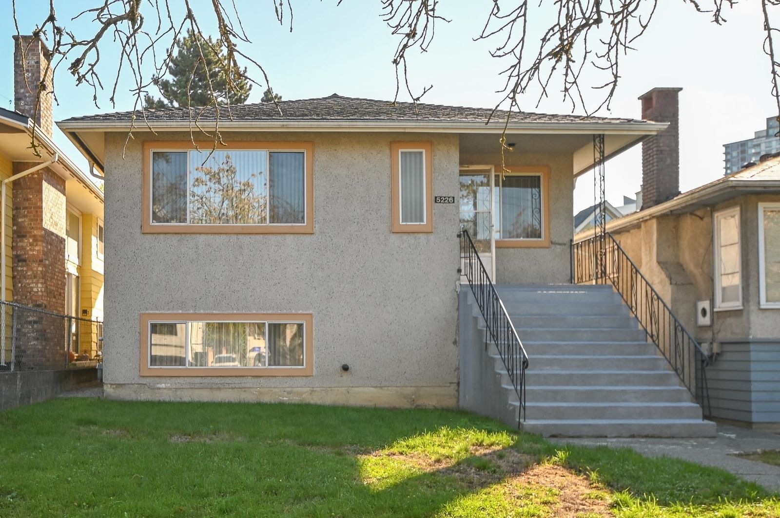 Listing Image 1