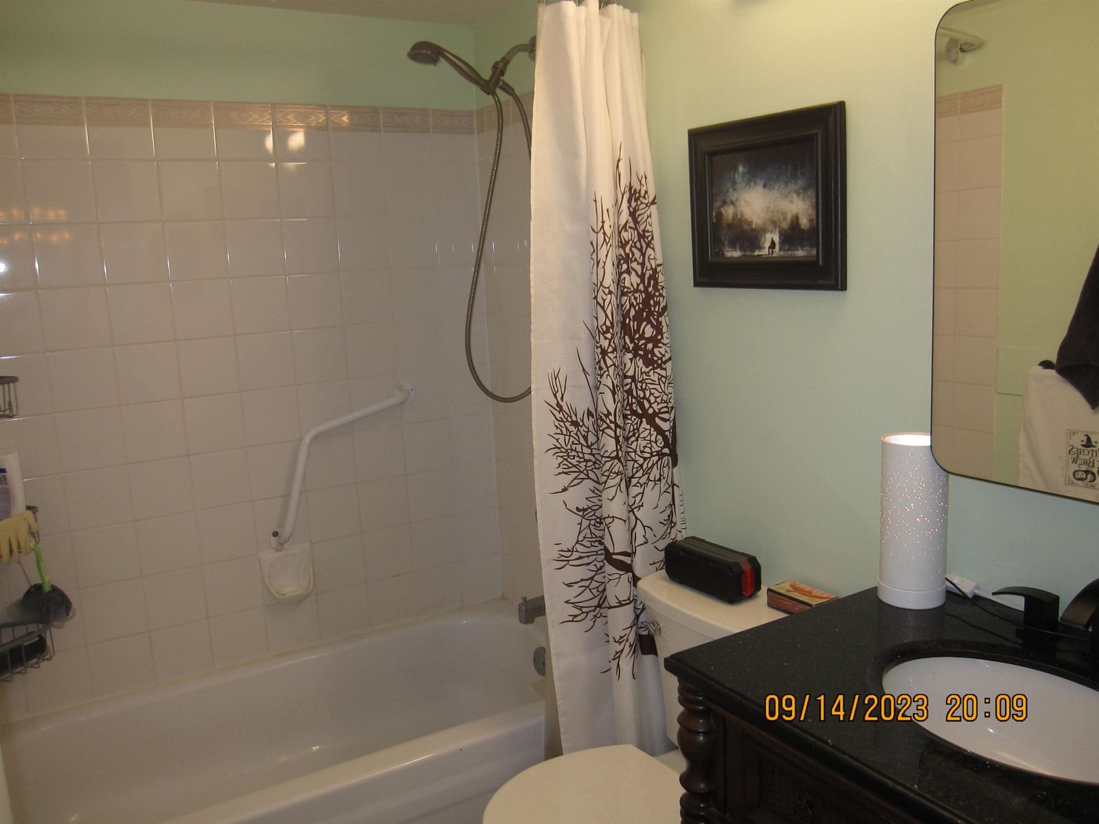 Listing Image 5