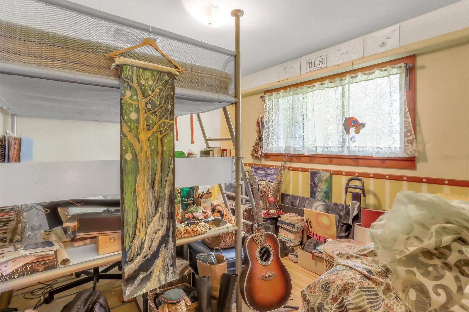 Listing Image 12