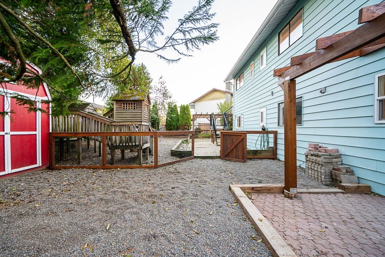 Listing Image 23