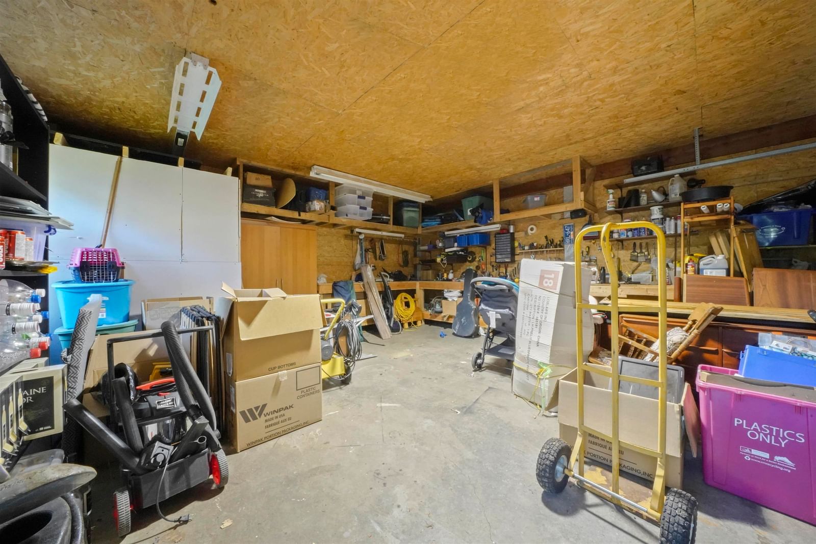 Listing Image 28
