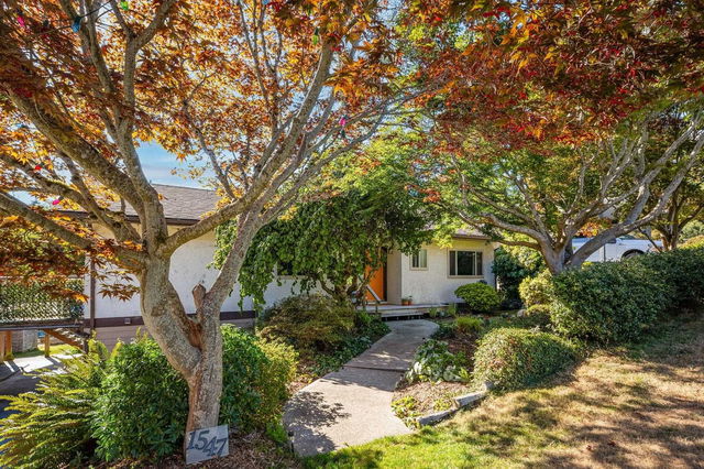 1547 Grandview Road