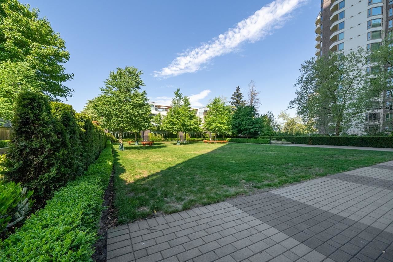 Listing Image 17