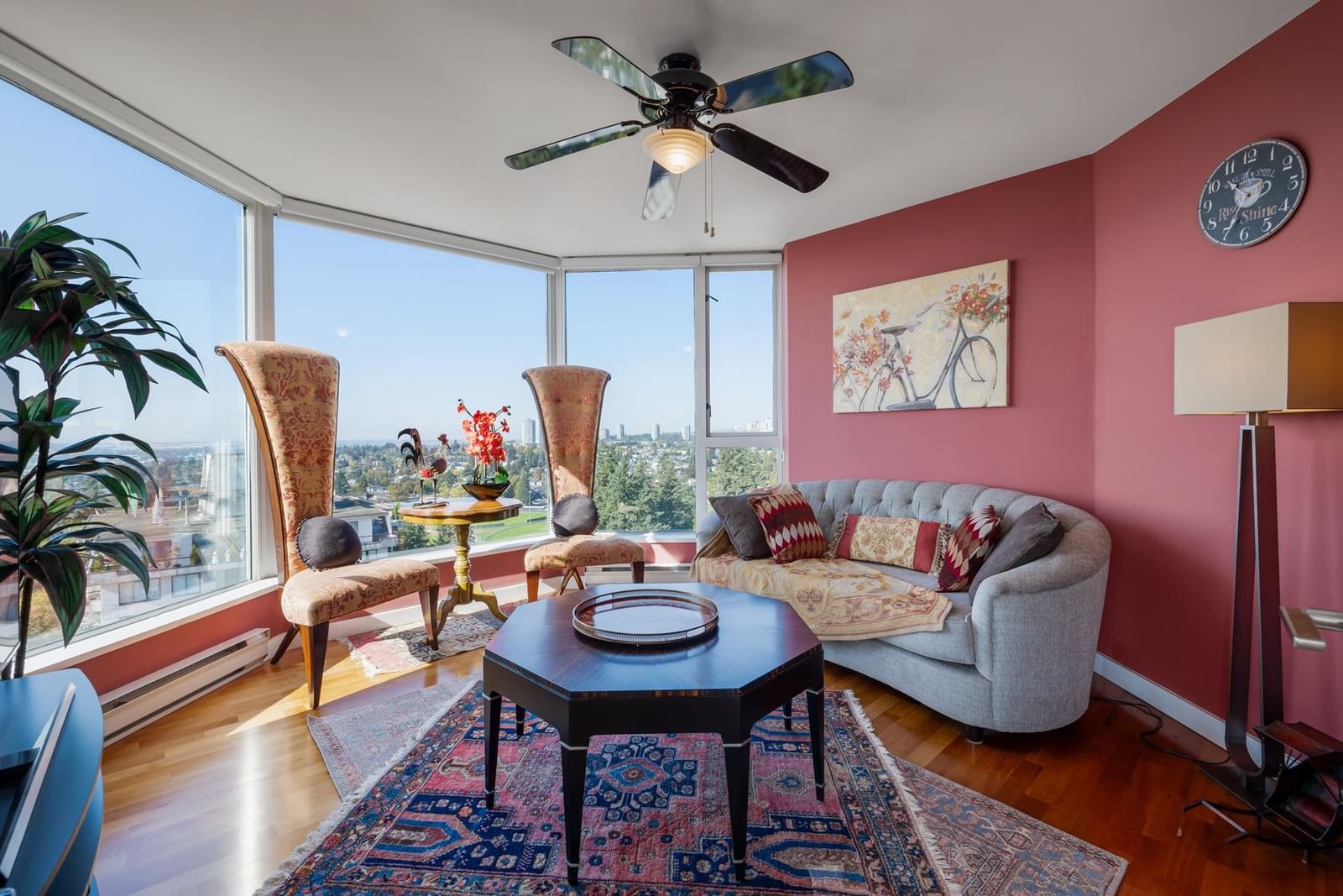 Listing Image 9