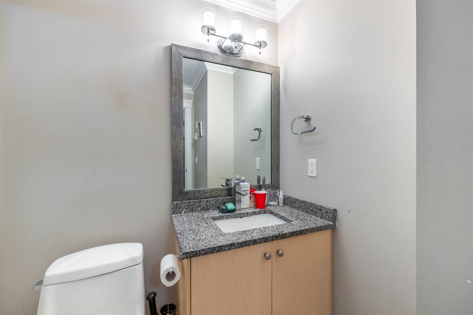 Listing Image 31