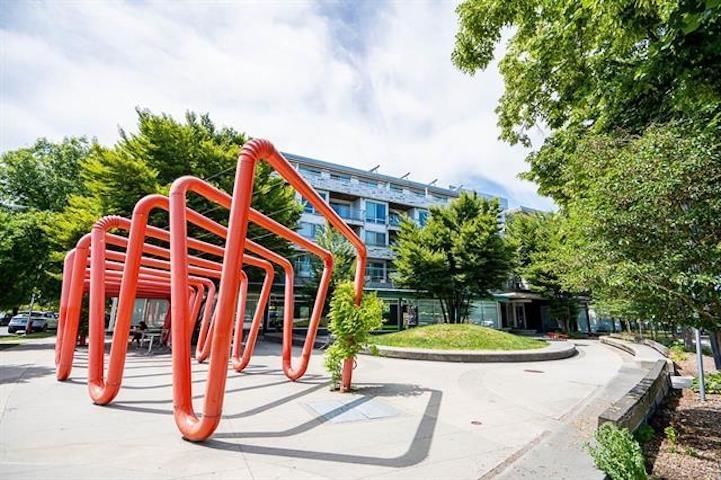 Listing Image 35