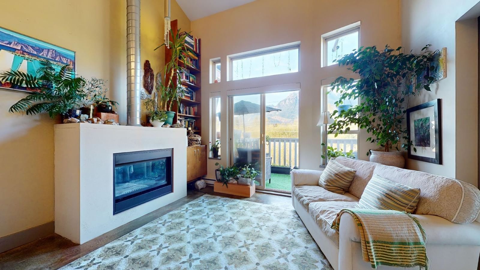 Listing Image 6