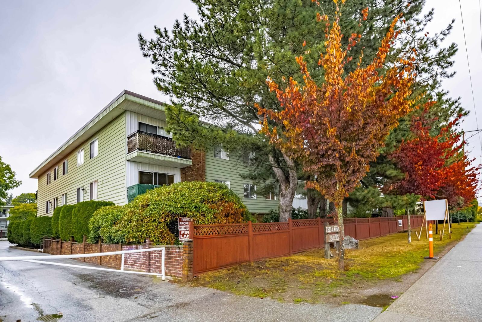 Listing Image 21