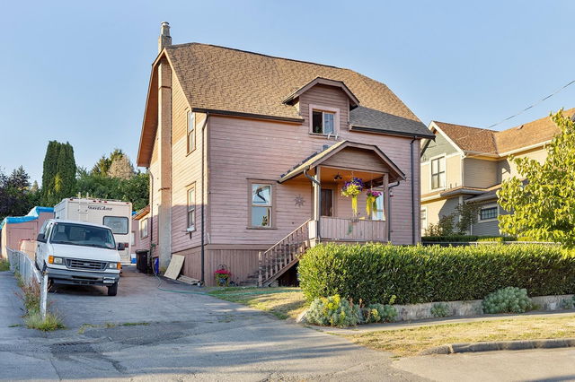 1303 Laval Square