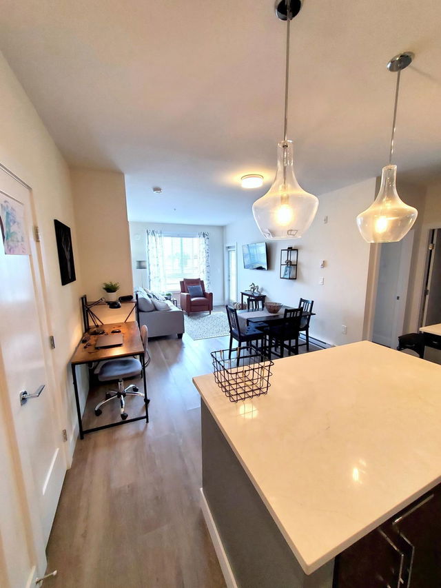 307 - 32838 Ventura Avenue