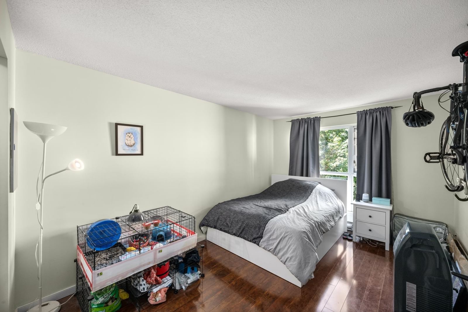 Listing Image 18