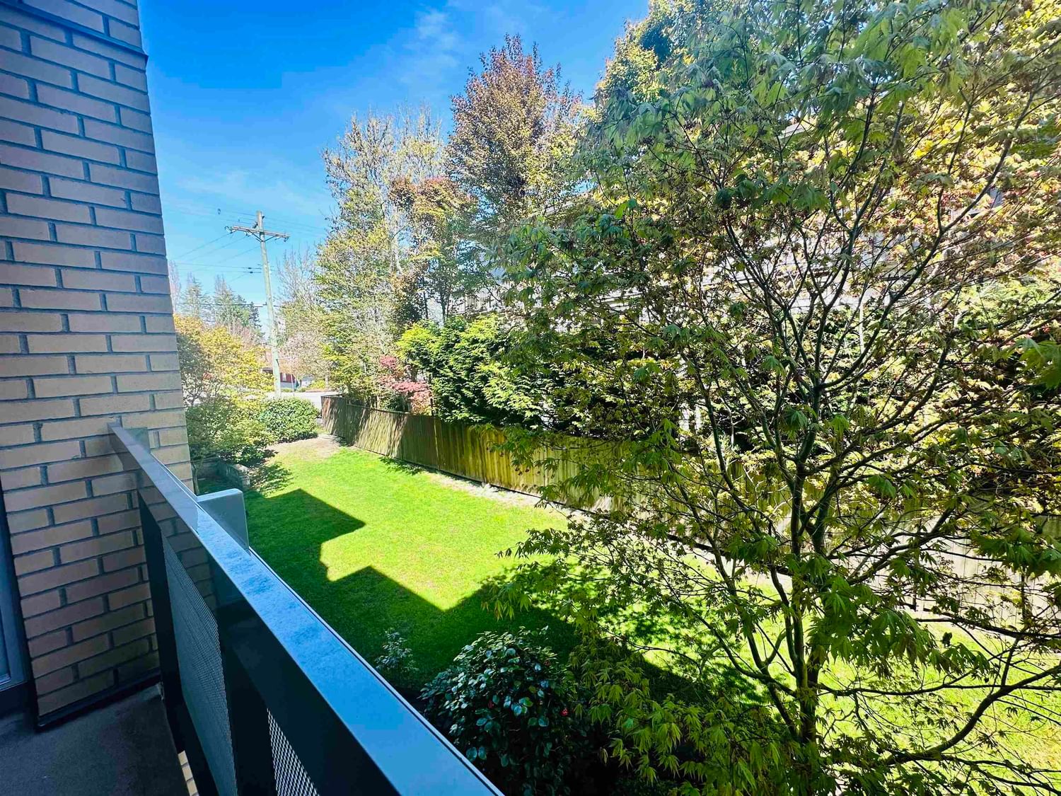 Listing Image 16