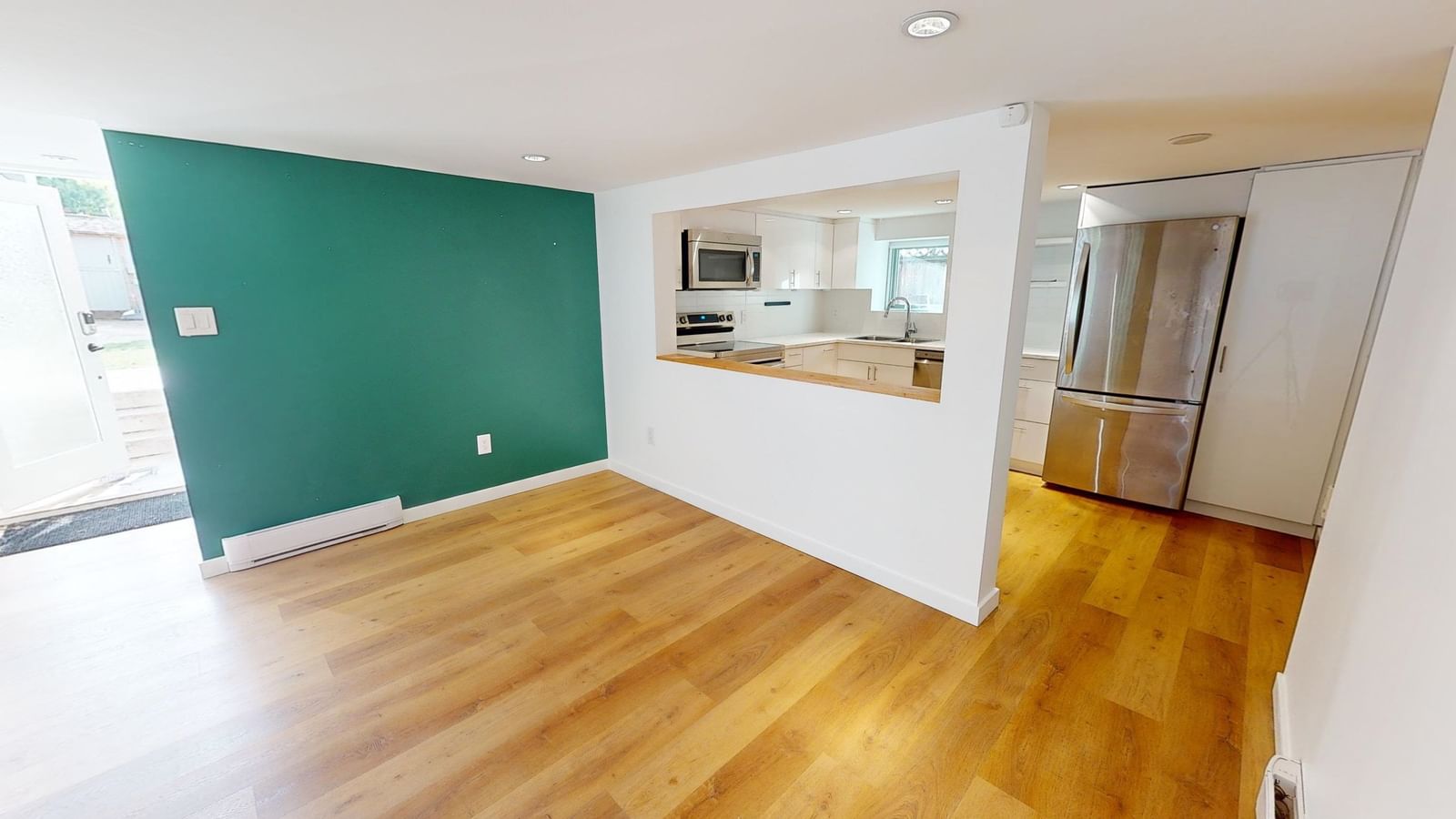 Listing Image 23