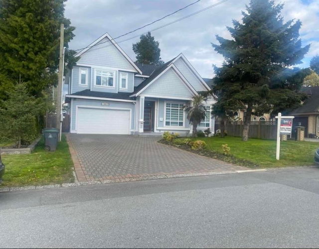 13837 Selkirk Drive
