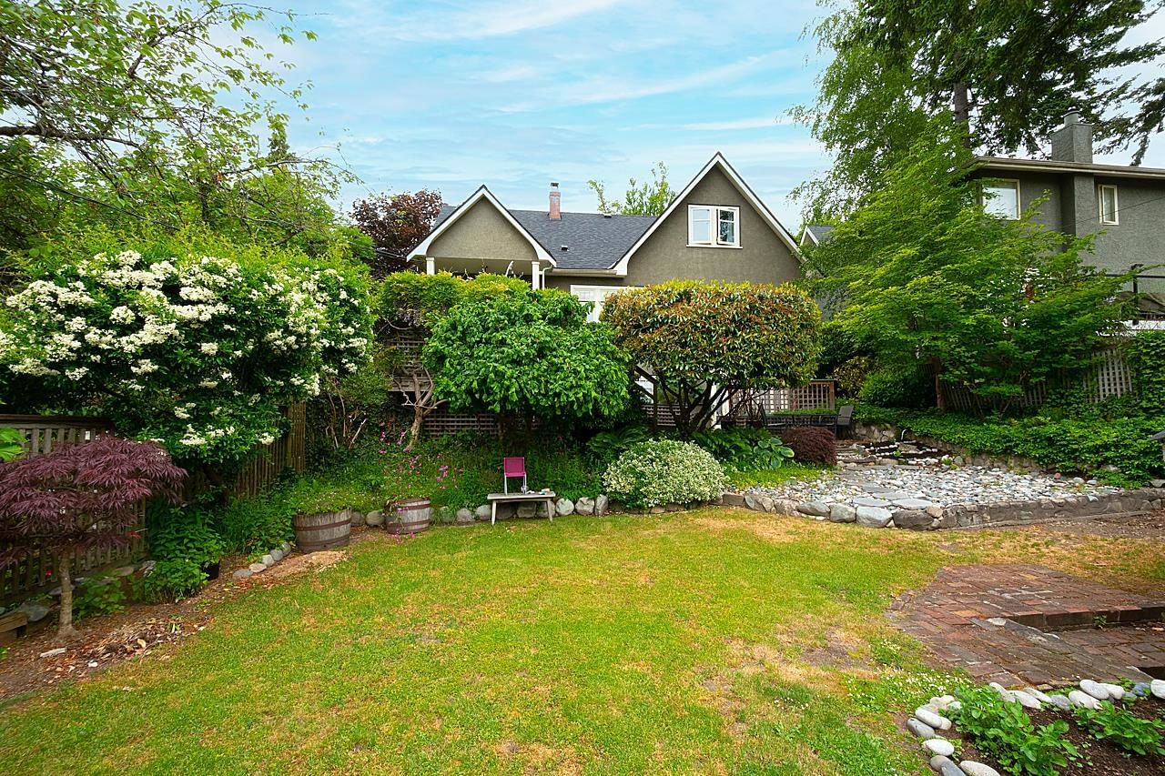 Listing Image 16